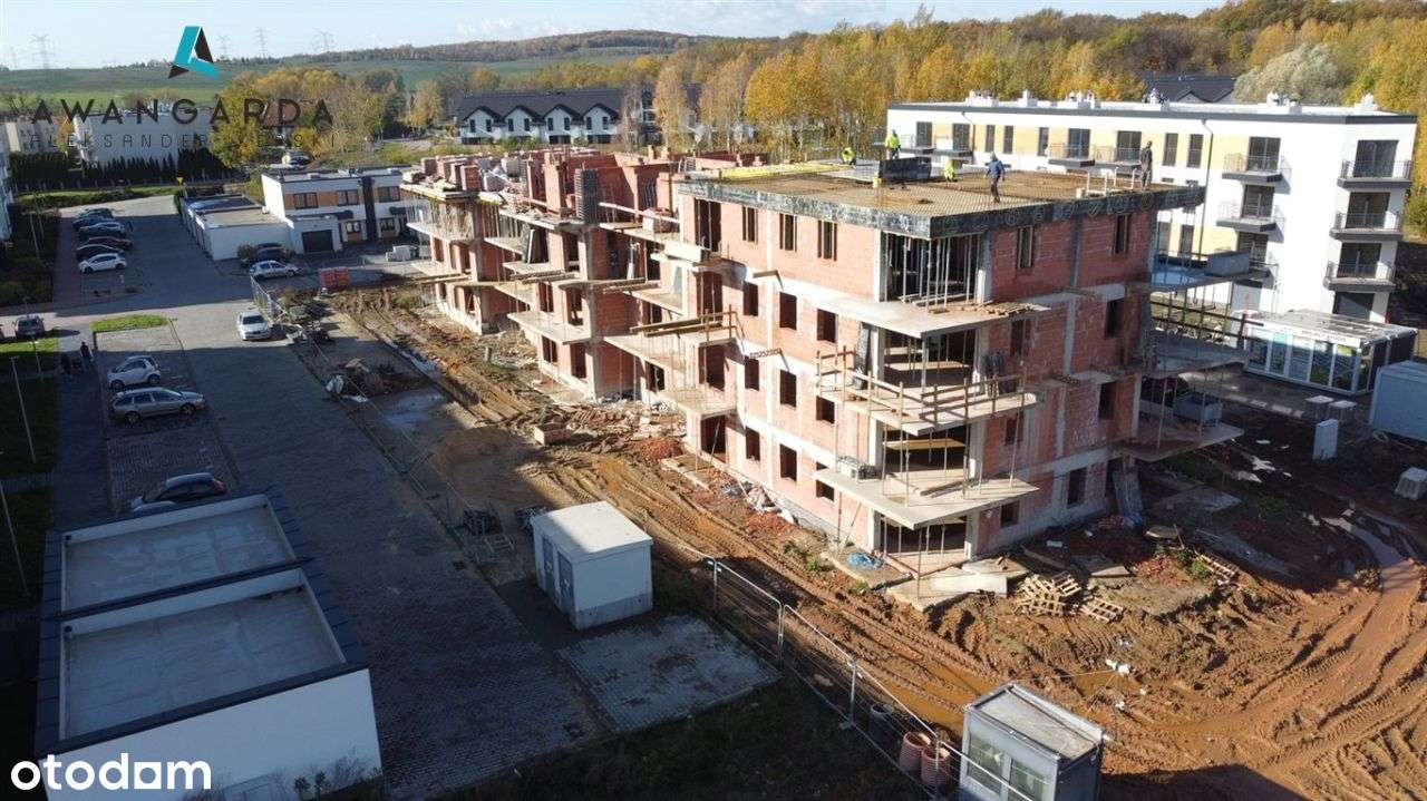 Ostatnie małe mieszkanie-0