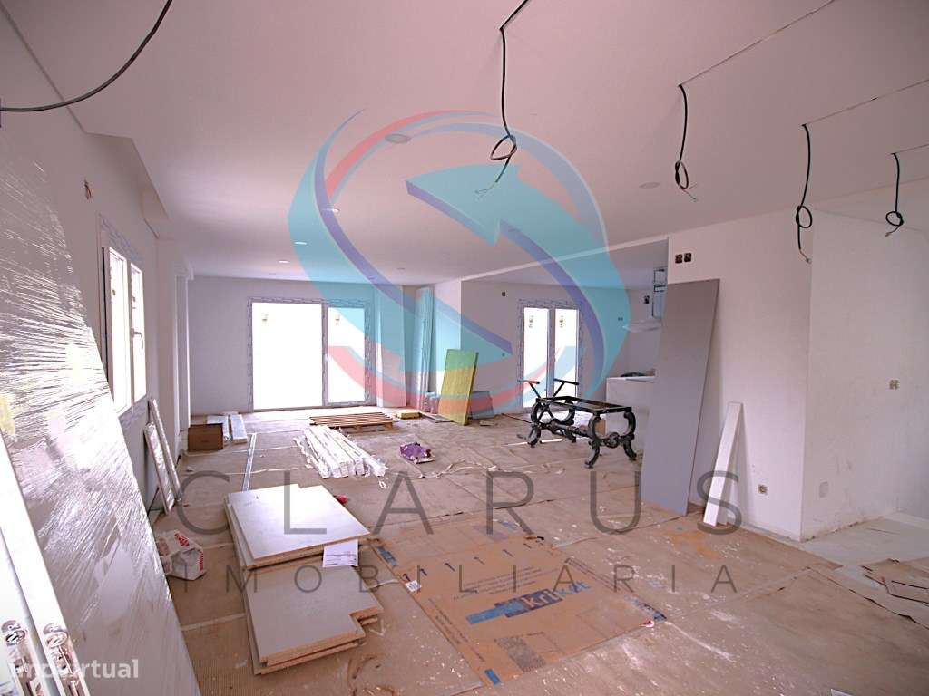 MORADIA ISOLADA T4 C/PISCINA - Grande imagem: 5/20