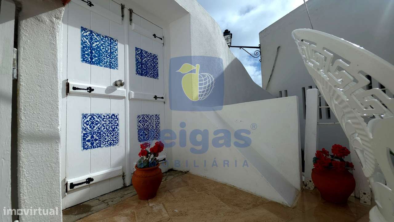 Moradia T1 renovada dentro das muralhas de Óbidos, com terraço, jardim-8