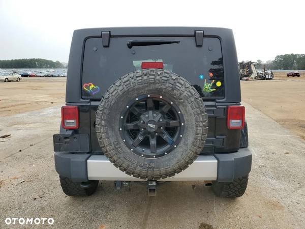 Jeep Wrangler 3.6 Unlim Sahara - 4