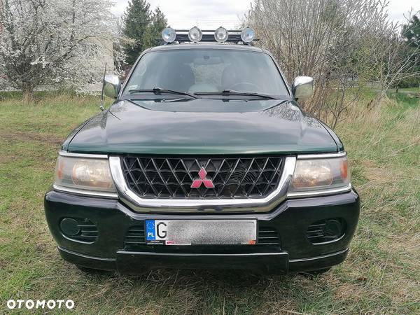 Mitsubishi Pajero - 5