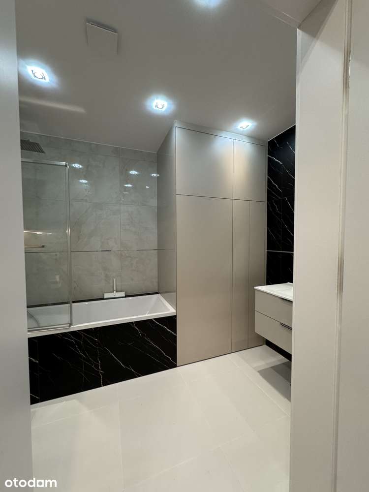 3 pokoje, po generalnym remoncie-16