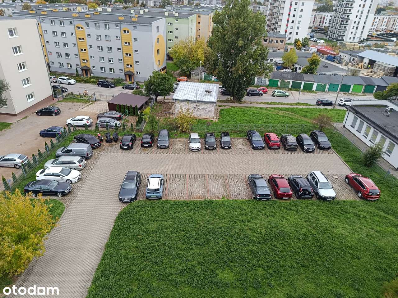 3 pokoje, widna kuchnia, winda, ogrodzony blok, parking ul. Chrobrego-3