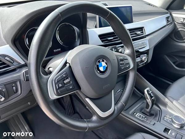 BMW X1 sDrive20i - 12