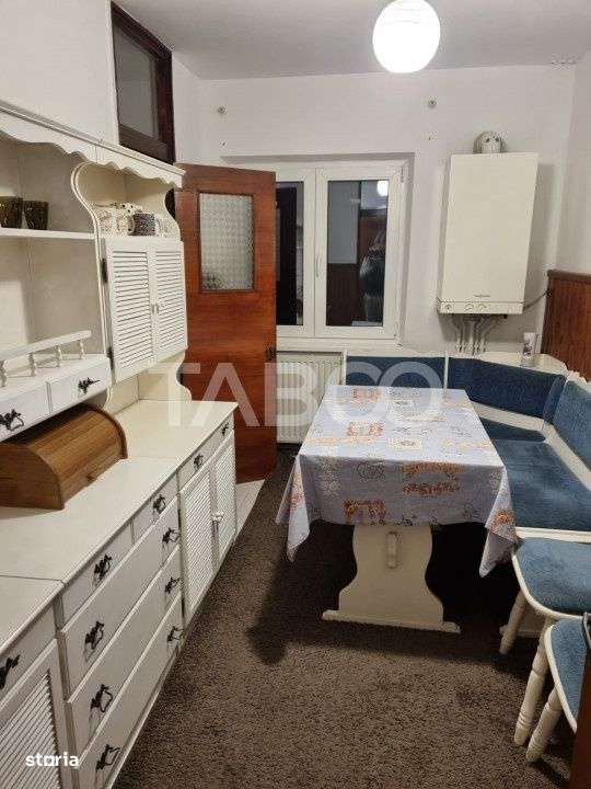 Apartament pretabil pentru afacerea ta 2 camere decomandat  Parter - Imagine principală: 4/5