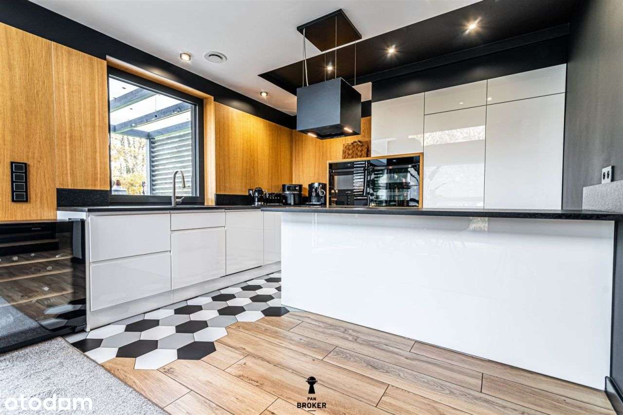 Komfortowy i nowoczesny dom z pełnym wyposażeniem-11