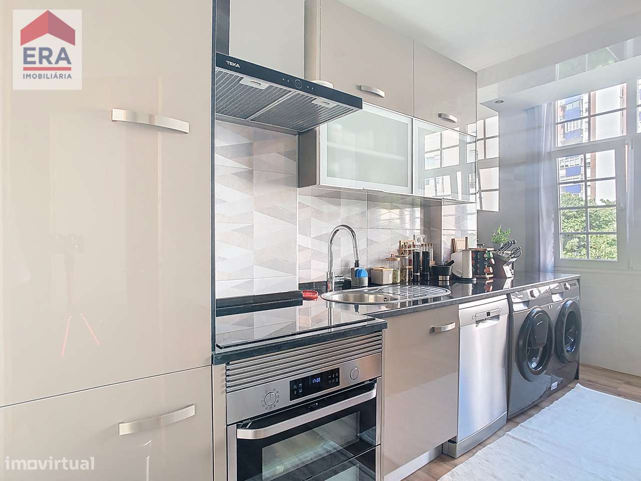 T4  Totalmente remodelado Algés - Grande imagem: 4/23