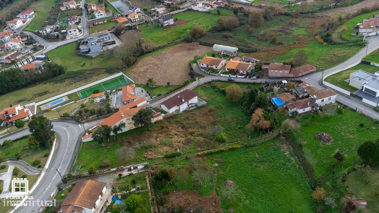 Terreno urbanizável c/ 4.334 m2 em Fornos, St. ª M.ª Feira - Exclusivo-14