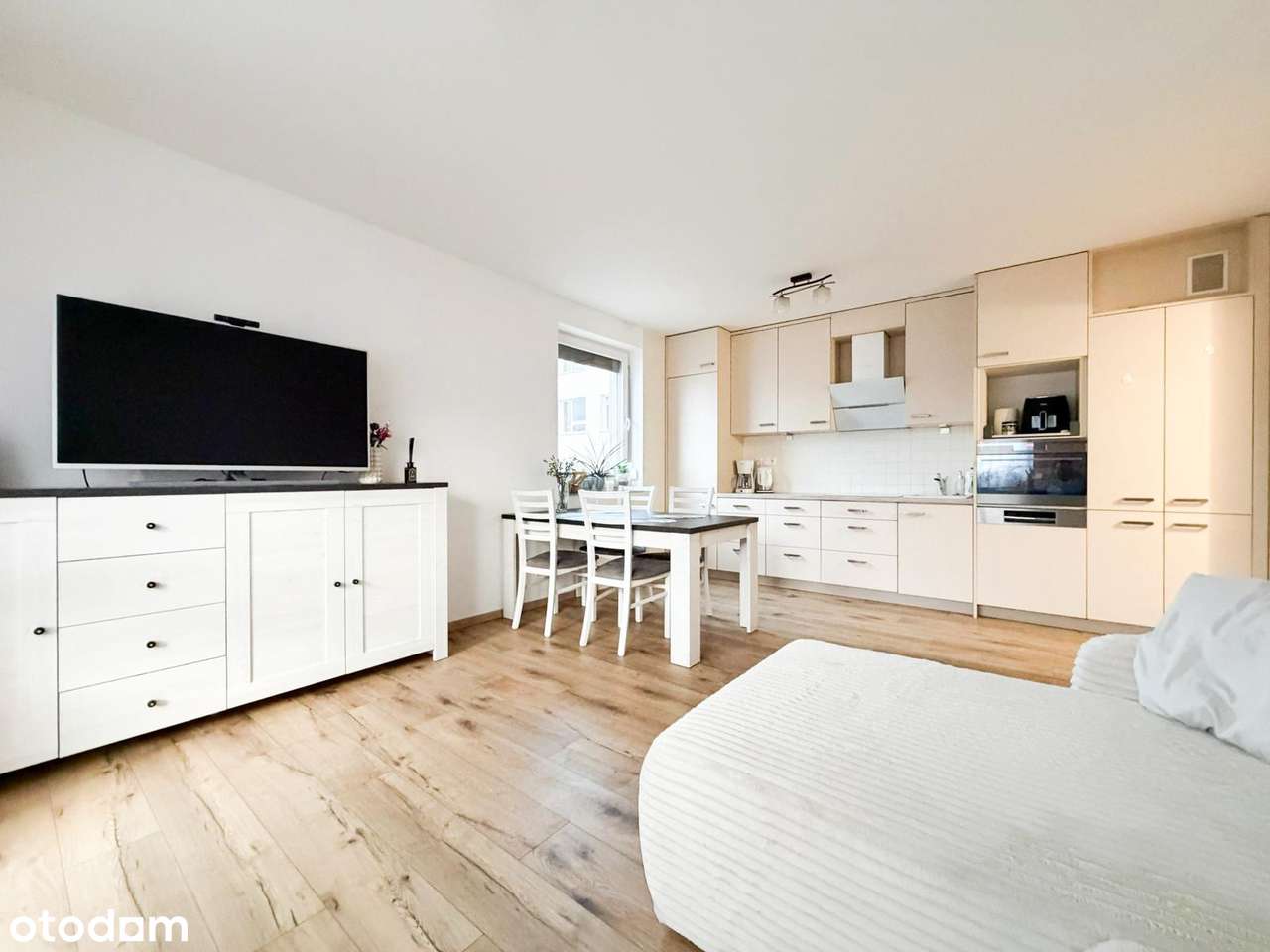 Komfortowe/ 3-pokoje/ 58 m²/ I piętro/ winda/ 2016r/ul. Pestalozziego-0