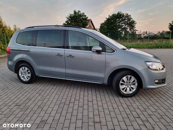 Volkswagen Sharan 2.0 TDI Comfortline - 14