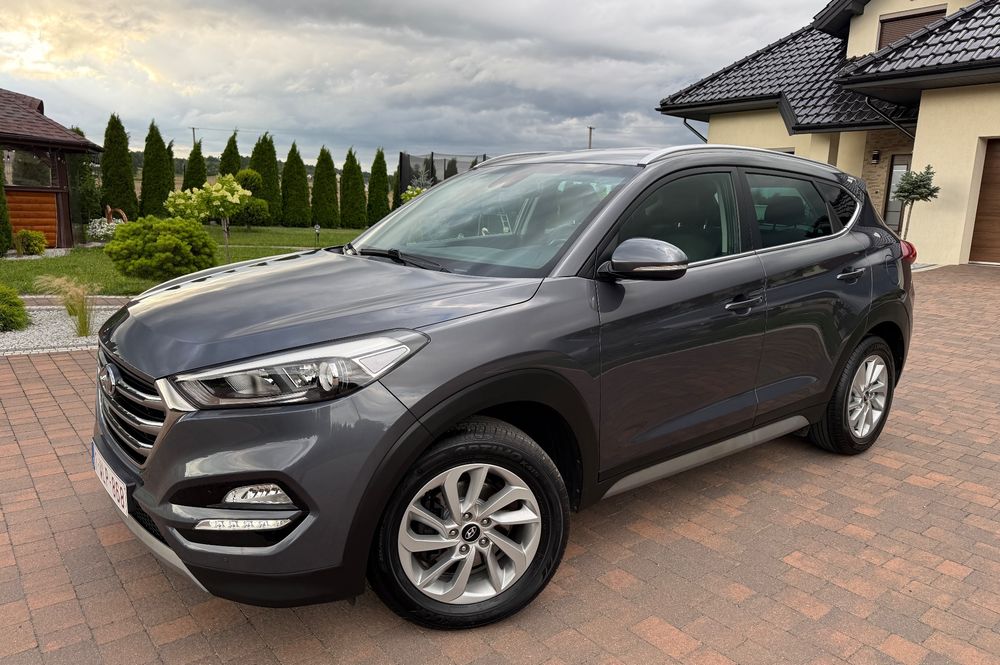 Hyundai Tucson III (2015-2020) blue 1.6 GDi 2WD Advantage 2017