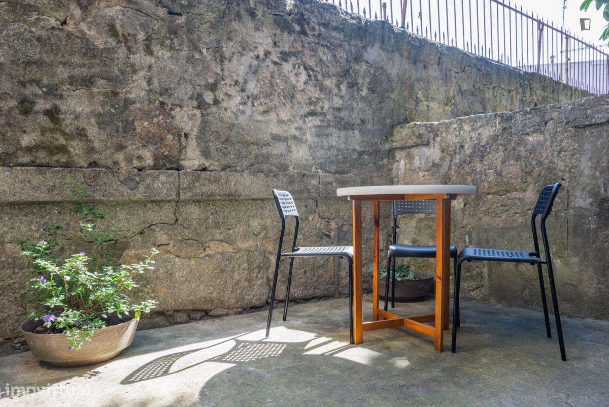 Apartamento com 2 quartos - localizado em Campanhã Porto - Grande imagem: 5/10