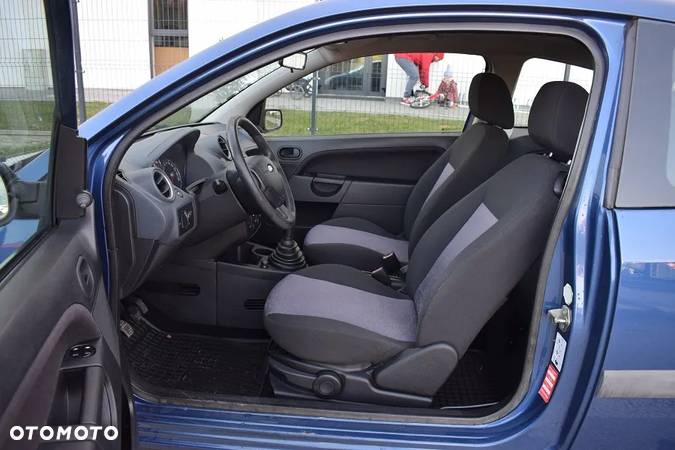 Ford Fiesta 1.3 - 6