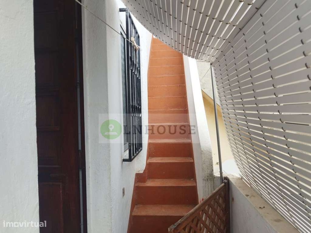 Apartamento T2 com terraço para venda no centro de Vila Real de San...-15