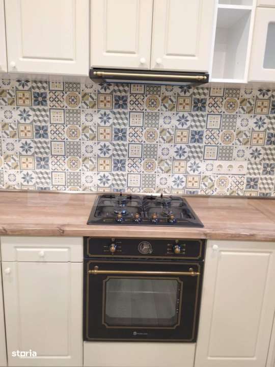 Case alaturate cu gradina, parcare si potential comercial in Elisabe - Imagine principală: 2/14