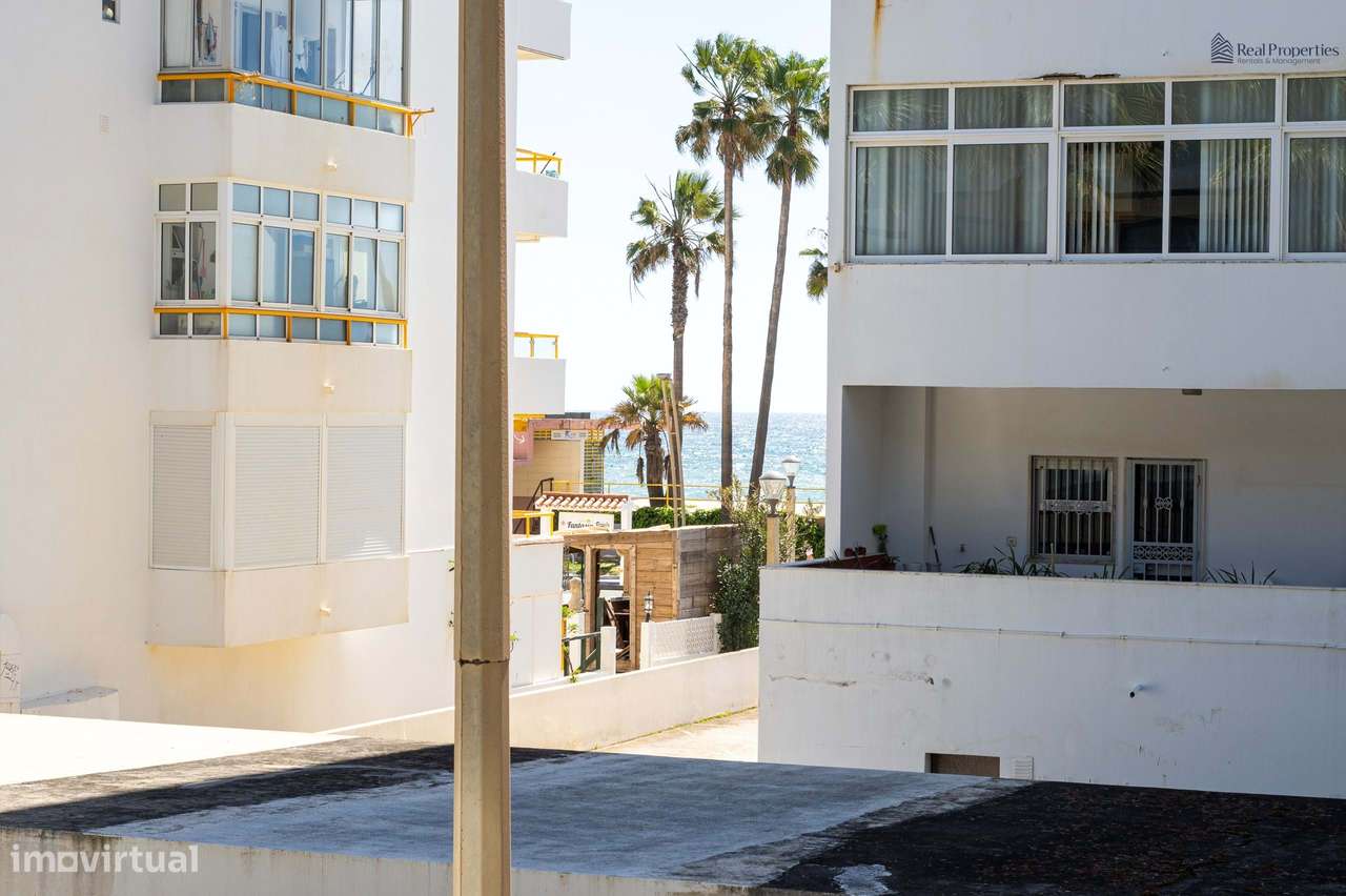 T2 Moderno com vista Mar em Quarteira-16
