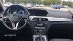 Mercedes-Benz C 220 CDI DPF (BlueEFFICIENCY) 7G-TRONIC Avantgarde - 9