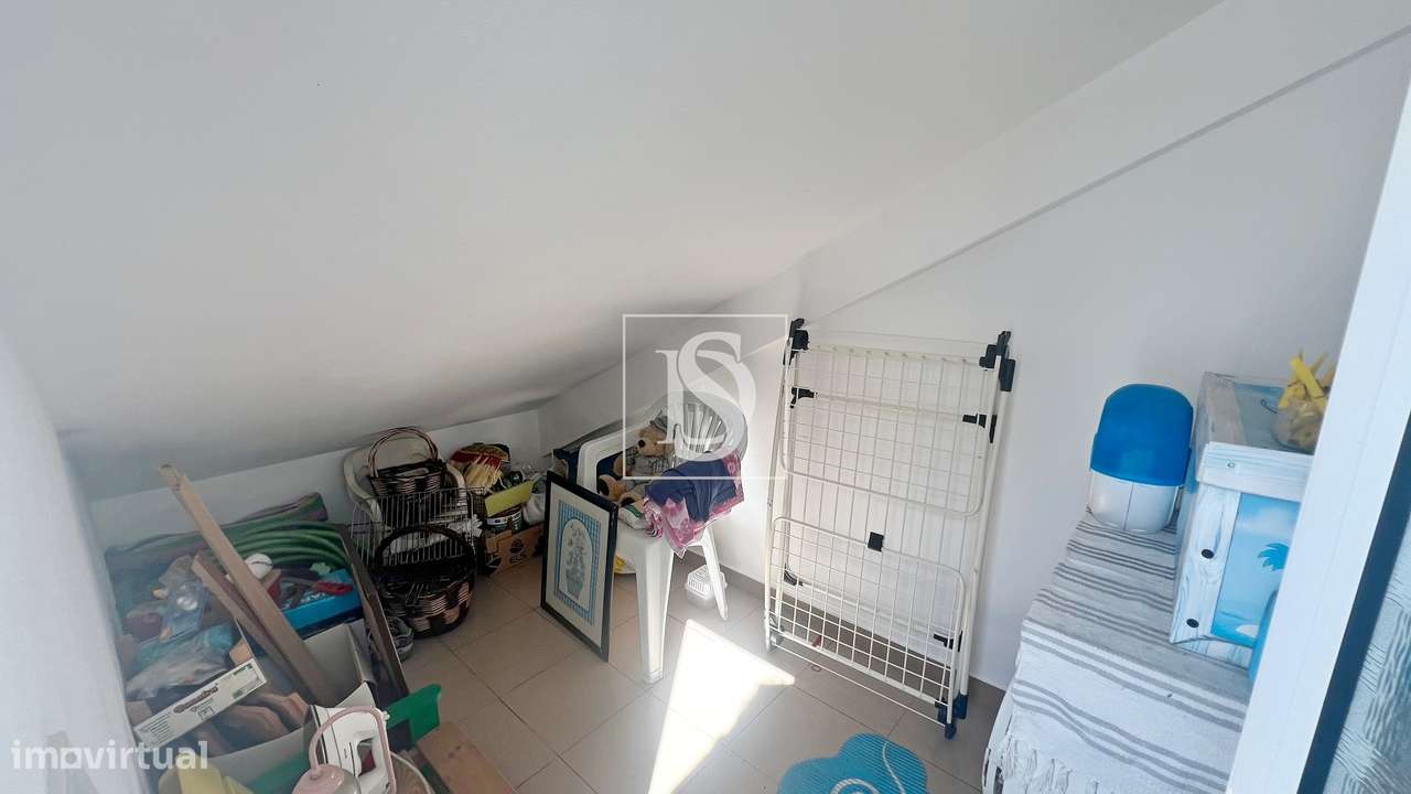 Apartamento T1+1 com vista mar em Peniche – perto da praia-23