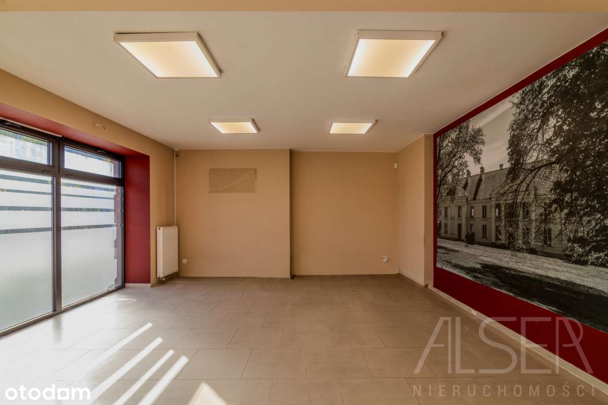 Budynek mieszkalno-usługowy| Róg Pułtuskiej/1 Maja-8