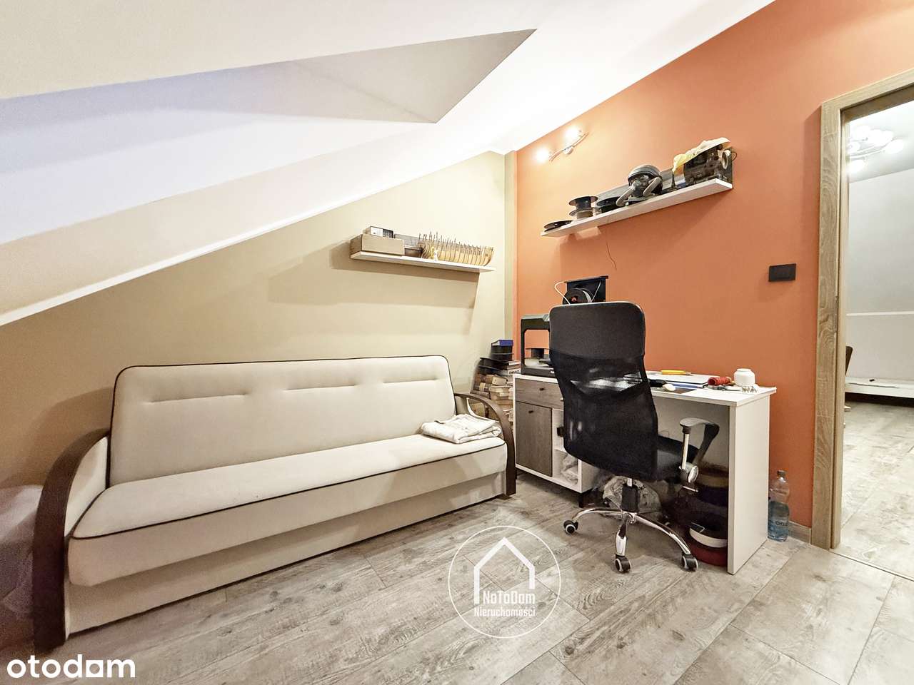 Dom wolnostojący w Kobylnicy przy ul. Wierzbowej-17