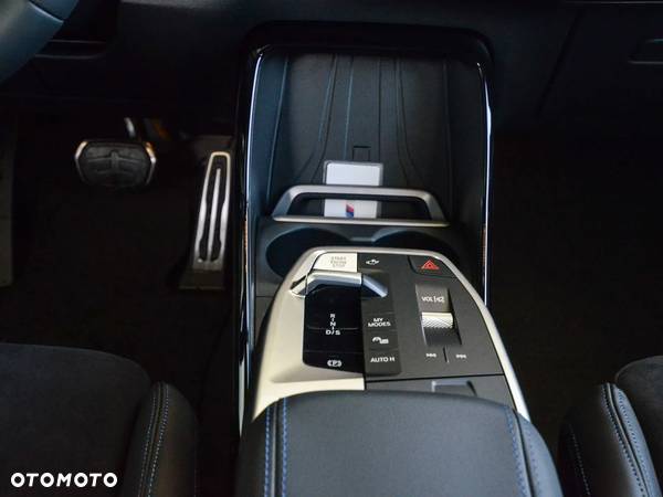 BMW Seria 2 220i mHEV M Sport sport - 22