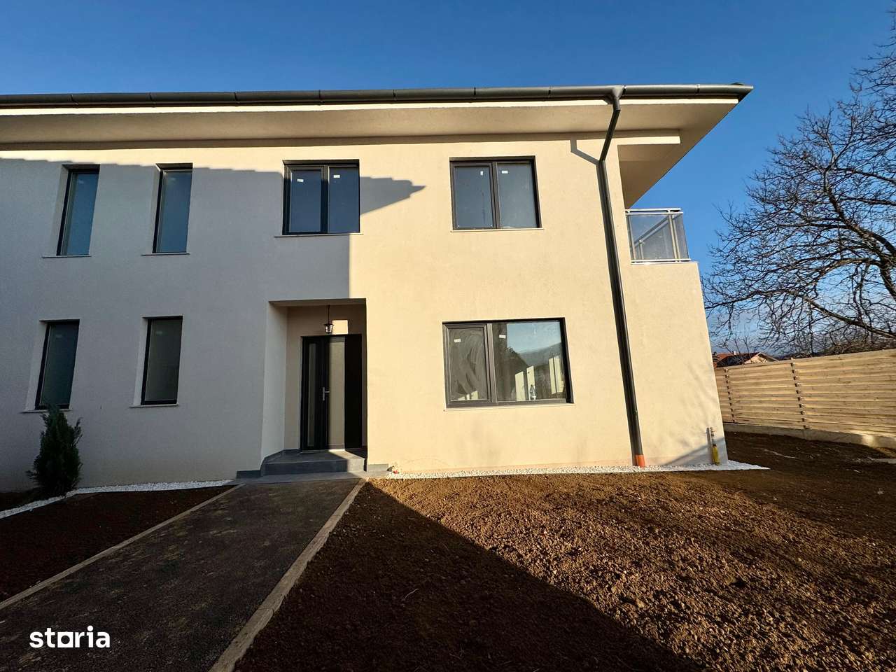 CASA TIP DUPLEX str.Avram Iancu nr.263-Floresti - Imagine principală: 5/8