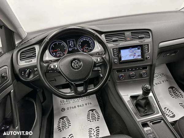 Volkswagen Golf 1.6 TDI BlueMotion Trendline - 22