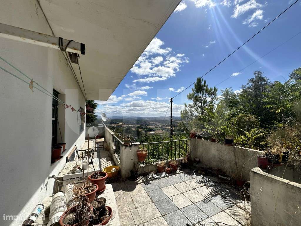 Venda Conjunta: Apartamento T2 com Garagem + Lote de Terreno (3050m...-17