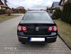 Volkswagen Passat 2.0 TSI Sportline - 13