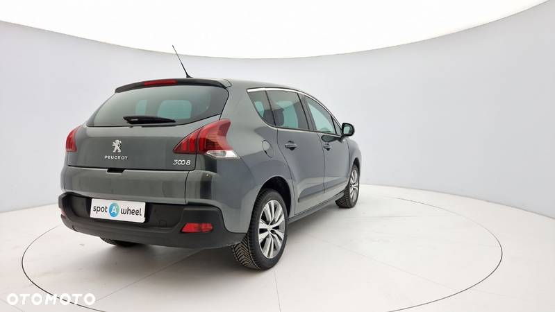 Peugeot 3008 1.2 PureTech Allure - 6