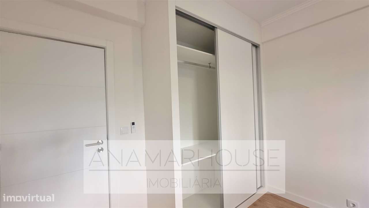 T3 Remodelado com varandas na Amadora, Mina De Água - Grande imagem: 5/16