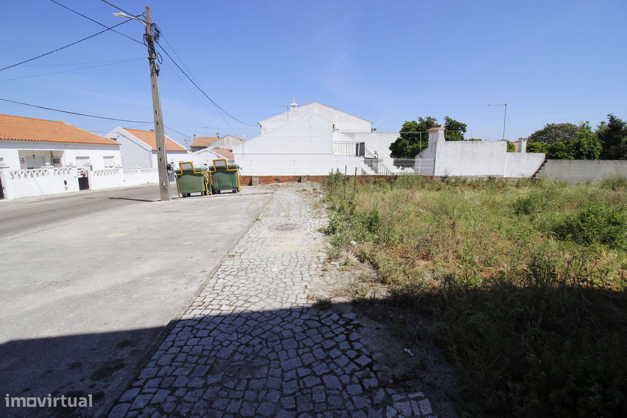 Lote de terreno urbano - Grande imagem: 2/3