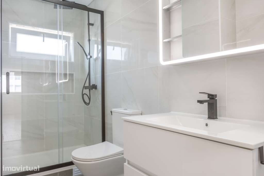 T3 Remodelado. Cozinha equipada e  Suite-14