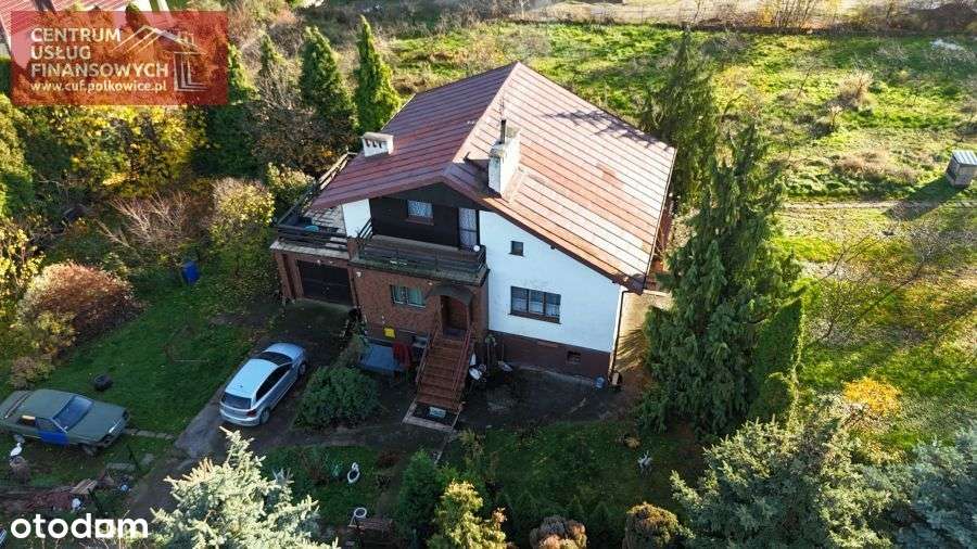 Dom wolnostojący na sprzedaż-11