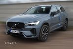 Volvo XC 60 B4 D Plus Dark - 21