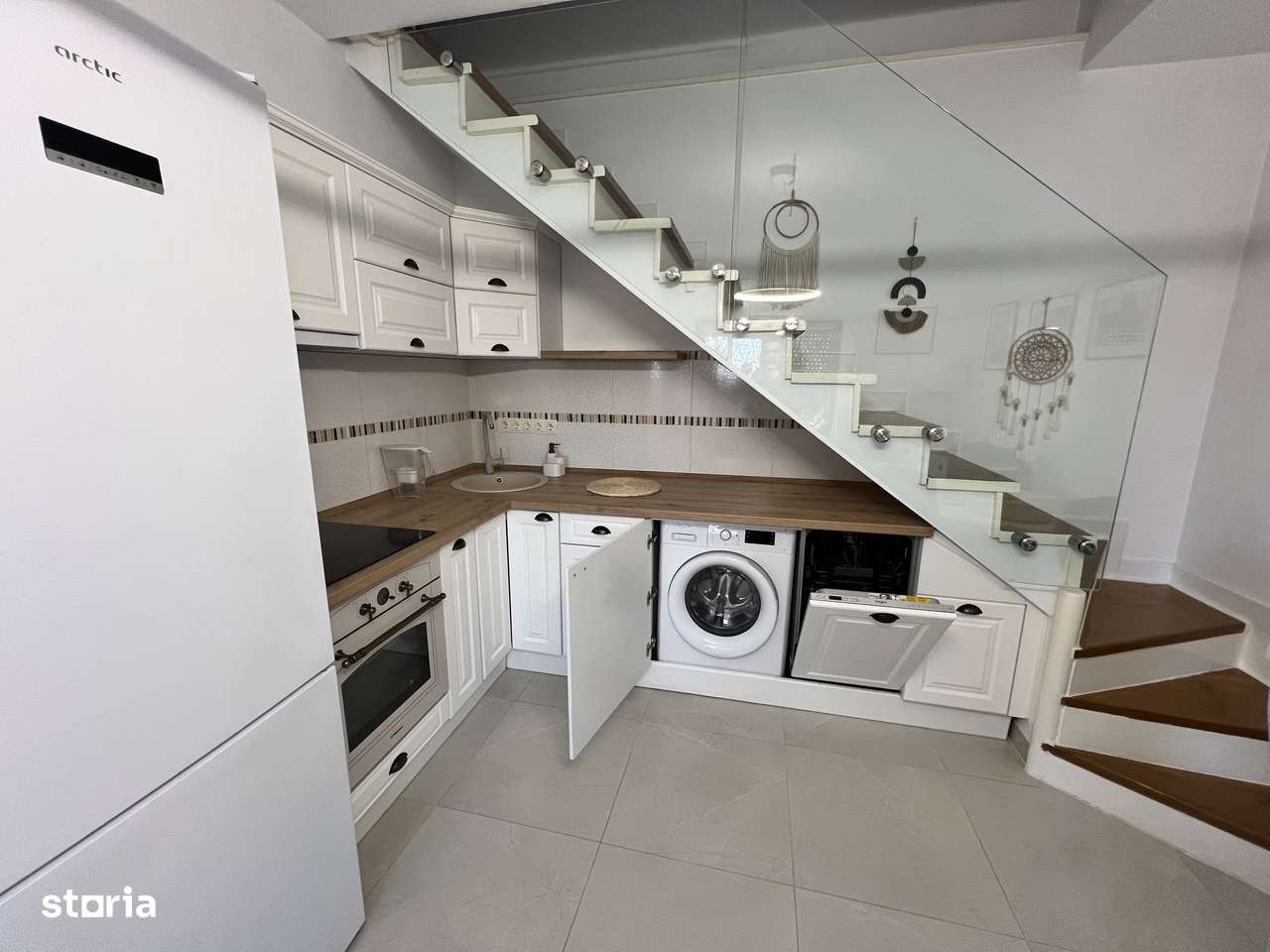 Închiriez casă 3 camere decomandate – tip duplex, Calea Cisnădiei - Imagine principală: 5/18