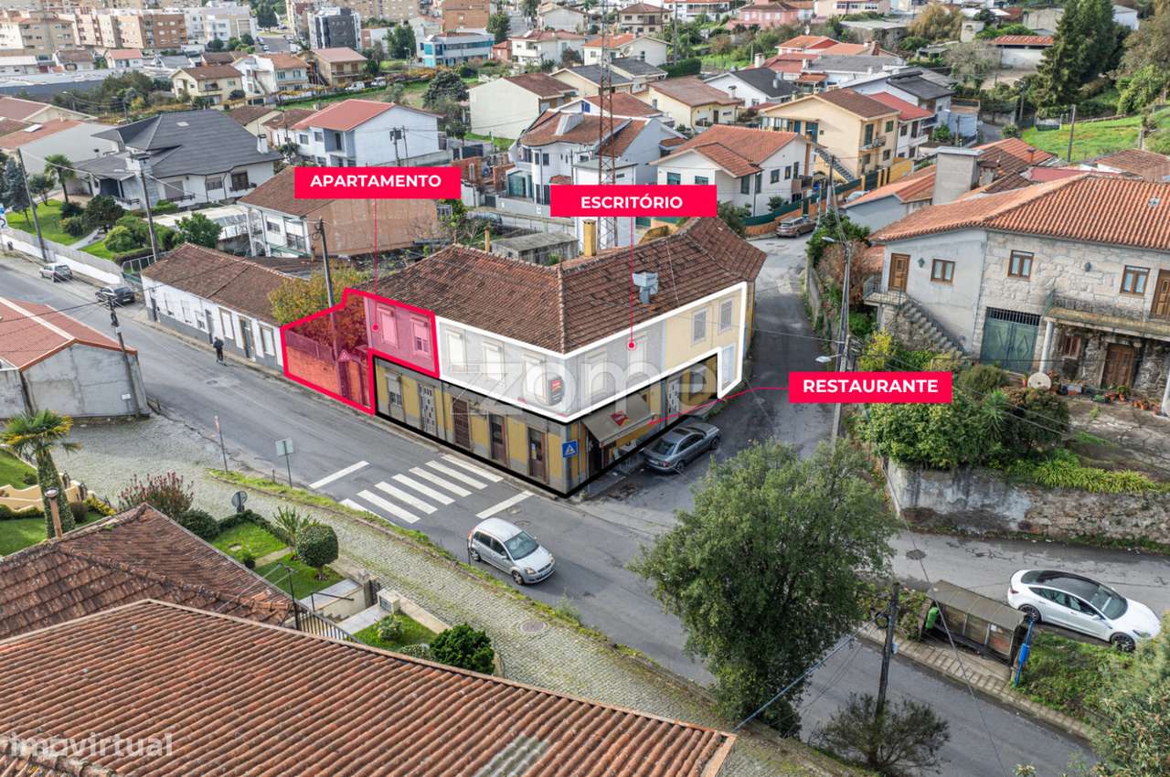 Prédio com habitação, serviços e garagem - Centro de Alfena, Valong... - Grande imagem: 2/41