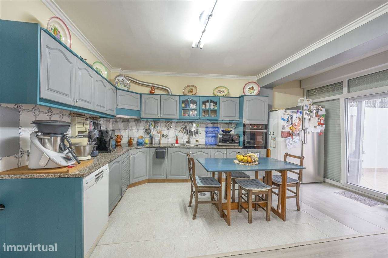 Moradia em Banda T5; Paivas - Grande imagem: 3/23