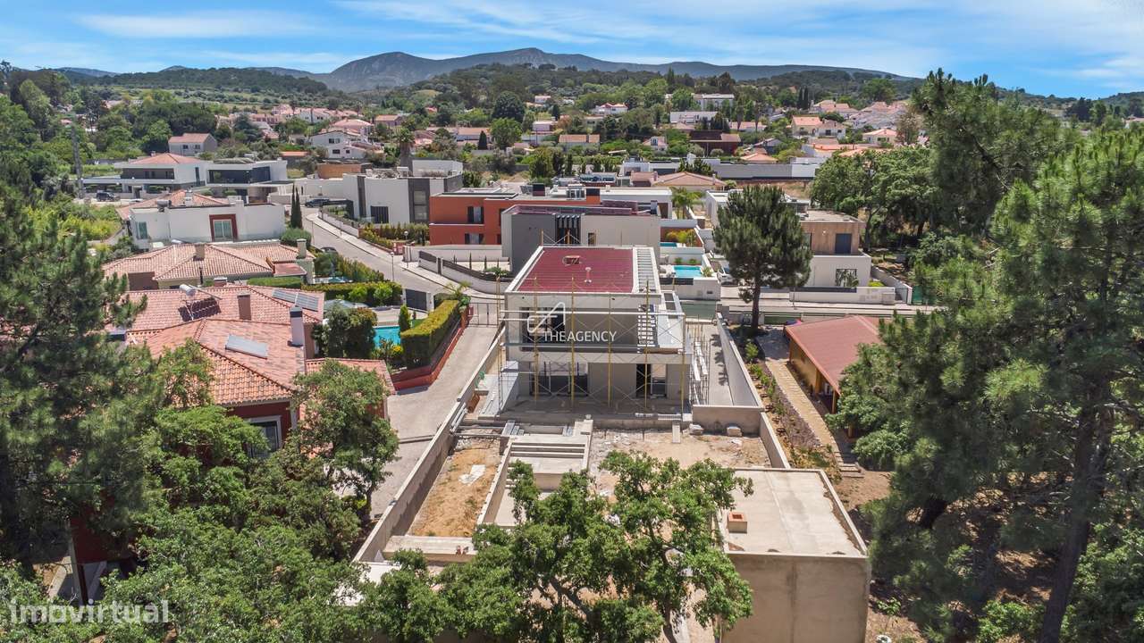 Moradia Nova e Estilosa Perto do Centro de Azeitão - Grande imagem: 4/23