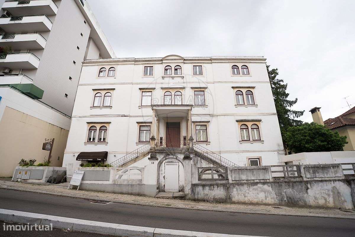 Apartamento T6 Para Venda