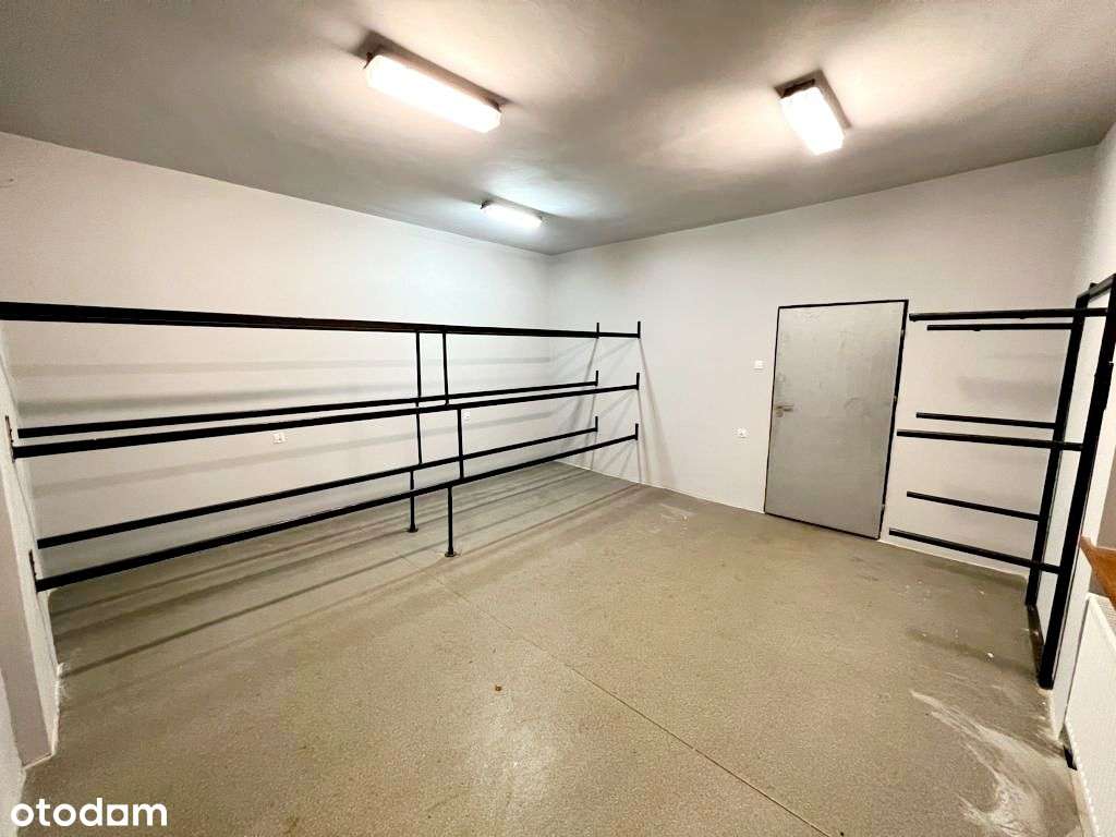 Na sprzedaż lokal w CENTRUM miasta-3