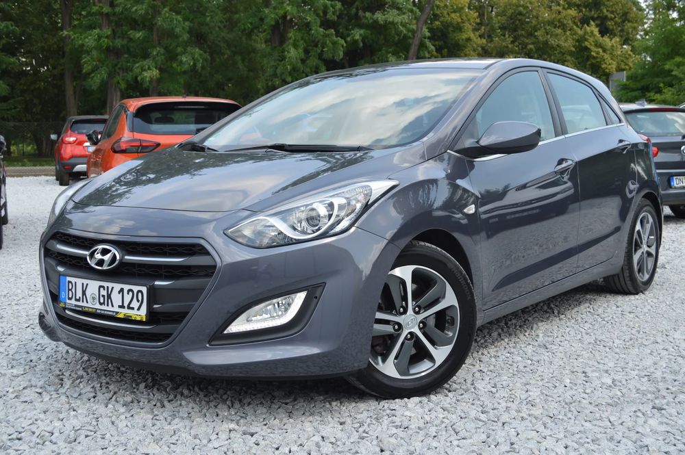 Hyundai i30 II (2012-2017) blue 1.6 GDI YES Gold 2016