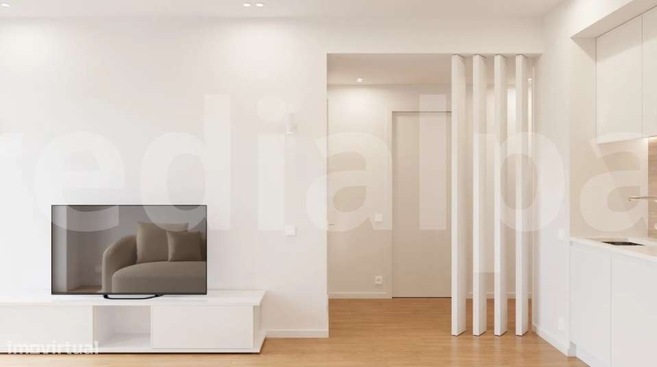 Apartamento T2 com varanda e lugar de garagem, junto ao Polo Universit-17