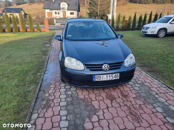 Volkswagen Golf IV 1.4 16V Trendline - 2