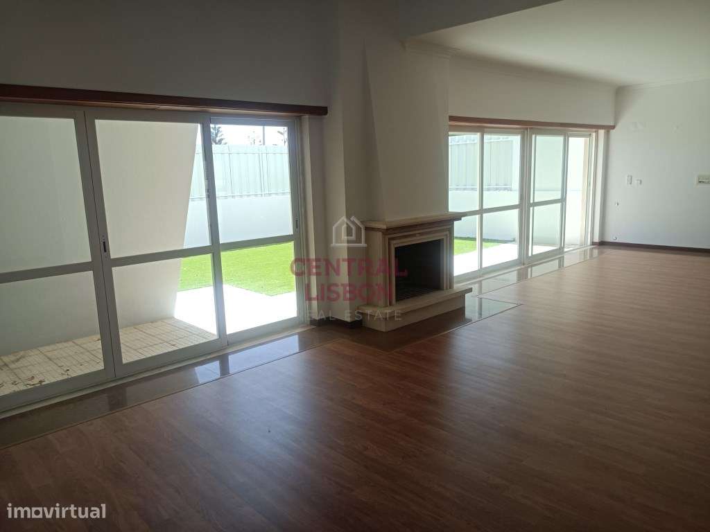 Moradia T4 - Renovada - Setúbal - Sesimbra - Cotovia - Garagem - Venda - Grande imagem: 5/34