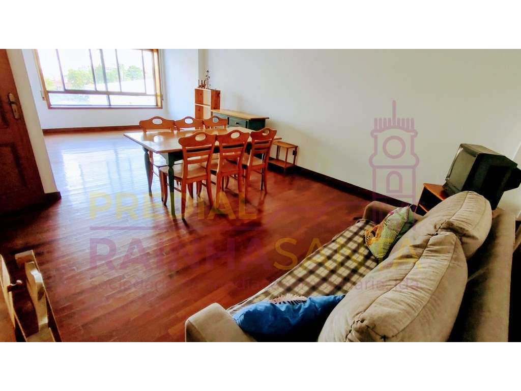 Apartamento T2 c/ garagem - Av. Elísio de Moura - Coimbra -ESEC - Grande imagem: 1/6