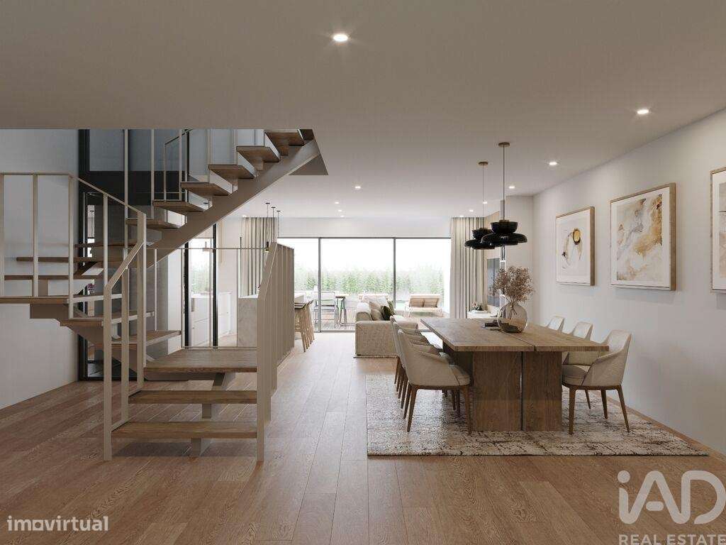 Casa / Villa T4 em Coronado (São Romão e São Mamede) de 265,00 m2 - Grande imagem: 5/30