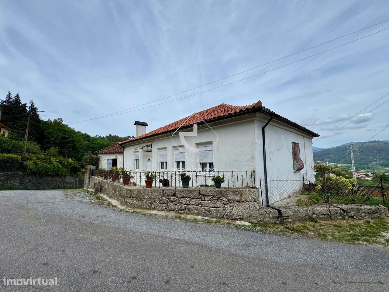 Moradia T3 em Vila Fonche-7
