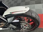 Triumph Street Triple - 35