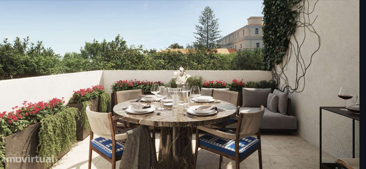 LISBOA, T2 Duplex penthouse com piscina e jardim comum,-11